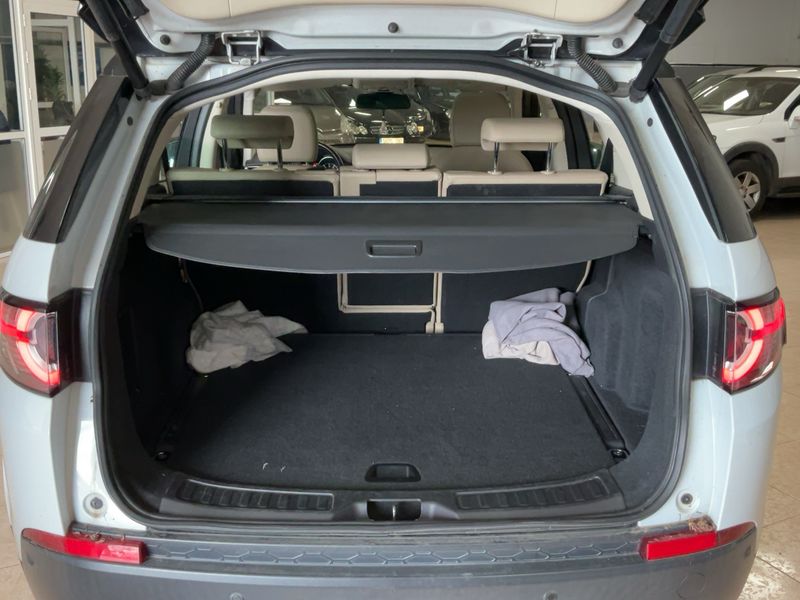 Land Rover Discovery Sport 2.0 Turbo HSE 2015 – снимка 15