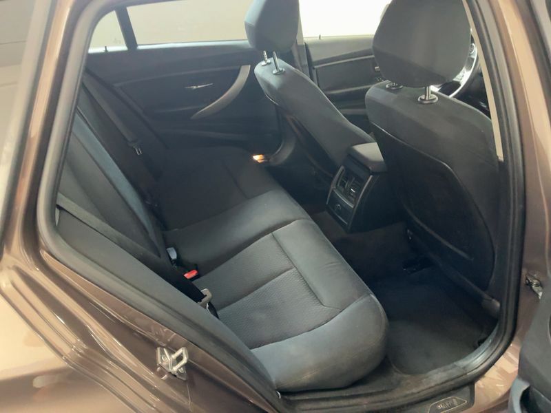 BMW 3er 320d 2013 – снимка 14