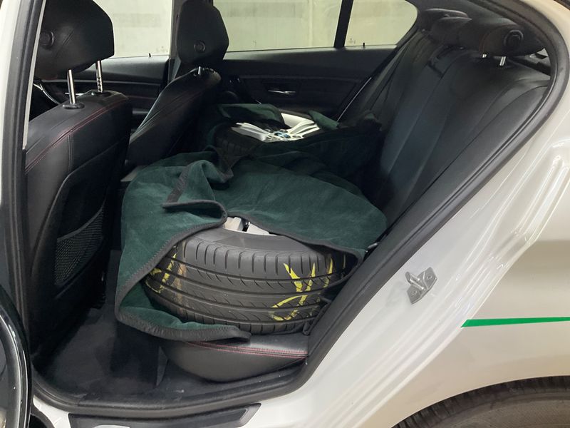 BMW 3er 320d xDrive 2015 – снимка 28