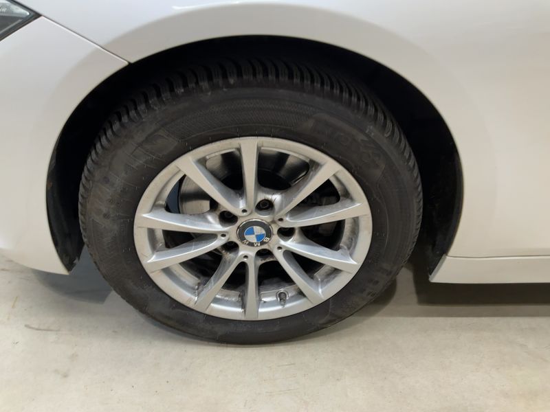 BMW 3er 320d xDrive 2015 – снимка 3