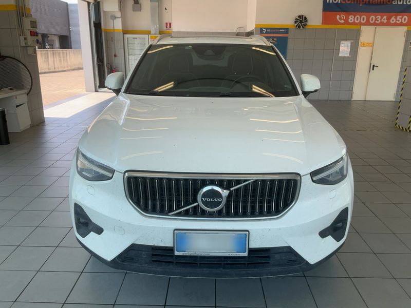 Volvo XC40 1.5 T4 Recharge Plug-in Hybrid Ultimate Bright 2WD 2022 – снимка 14