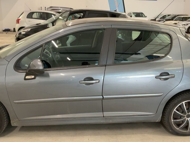 Peugeot 207 1.6 Sport 2009 – снимка 4