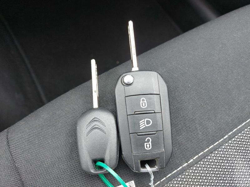 Citroen C3 Aircross 1.5 Blue-HDi Feel Pack Business 2021 – снимка 31