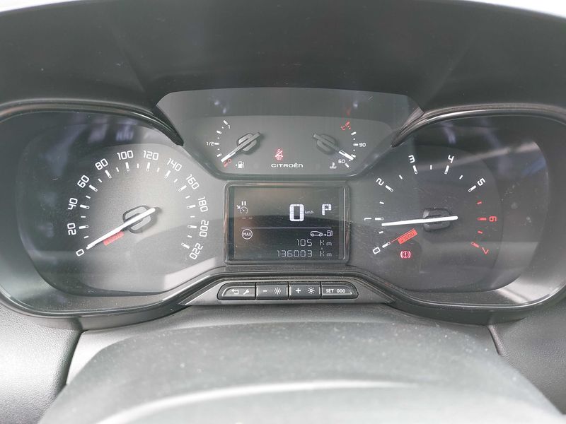 Citroen C3 Aircross 1.5 Blue-HDi Feel Pack Business 2021 – снимка 12