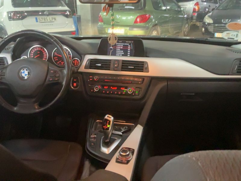 BMW 3er 320d 2014 – снимка 12