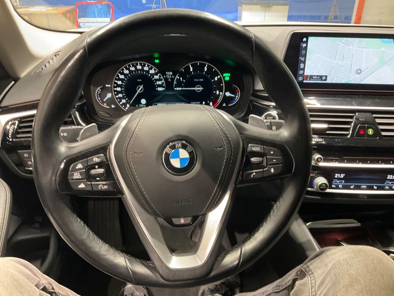 BMW 5er 520d xDrive Sport Line 2018 – снимка 18