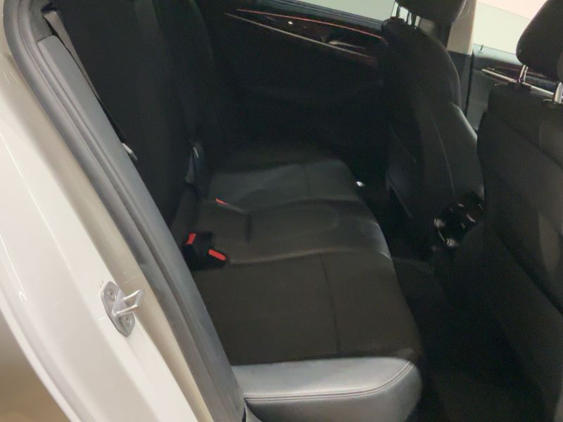 BMW 5er 520d xDrive Sport Line 2018 – снимка 20