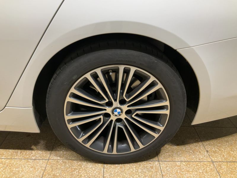 BMW 5er 520d xDrive Sport Line 2018 – снимка 5
