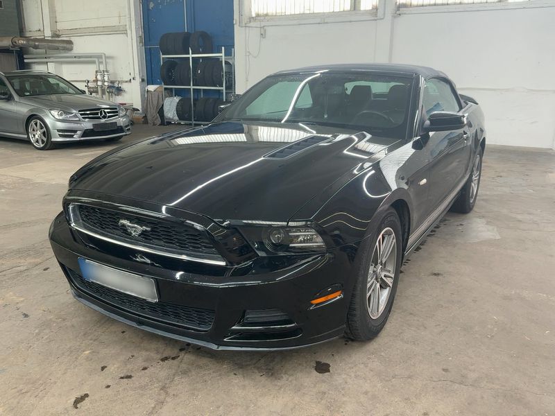 Ford Mustang 5.0 Ti-VCT V8 GT Convertible 2013 – снимка 1