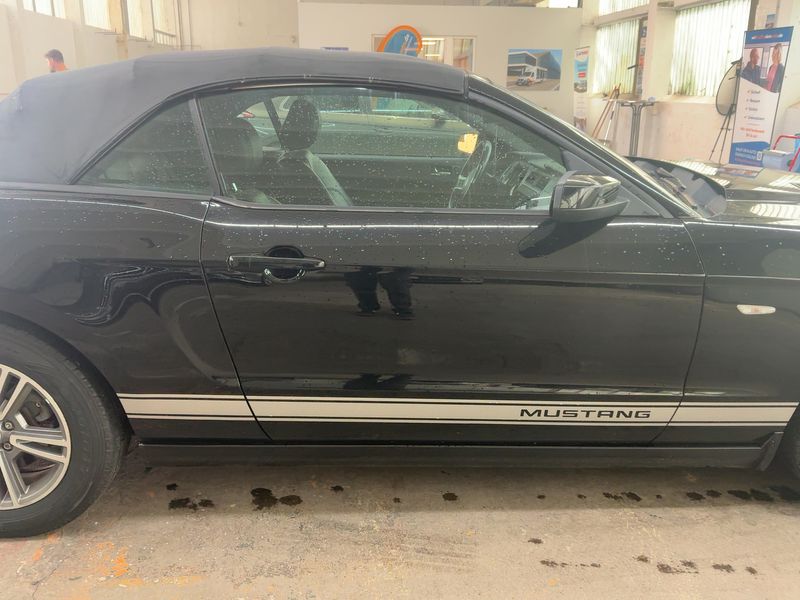 Ford Mustang 5.0 Ti-VCT V8 GT Convertible 2013 – снимка 10