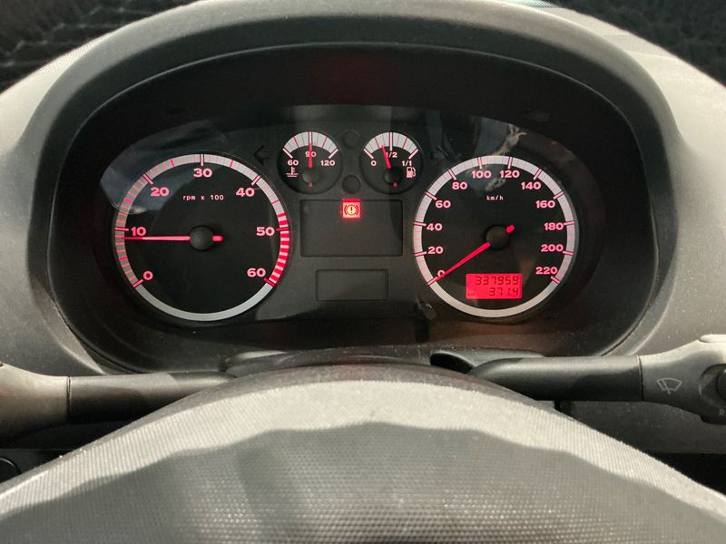 Seat Cordoba 1.9 TDI Sport 2001 – снимка 4