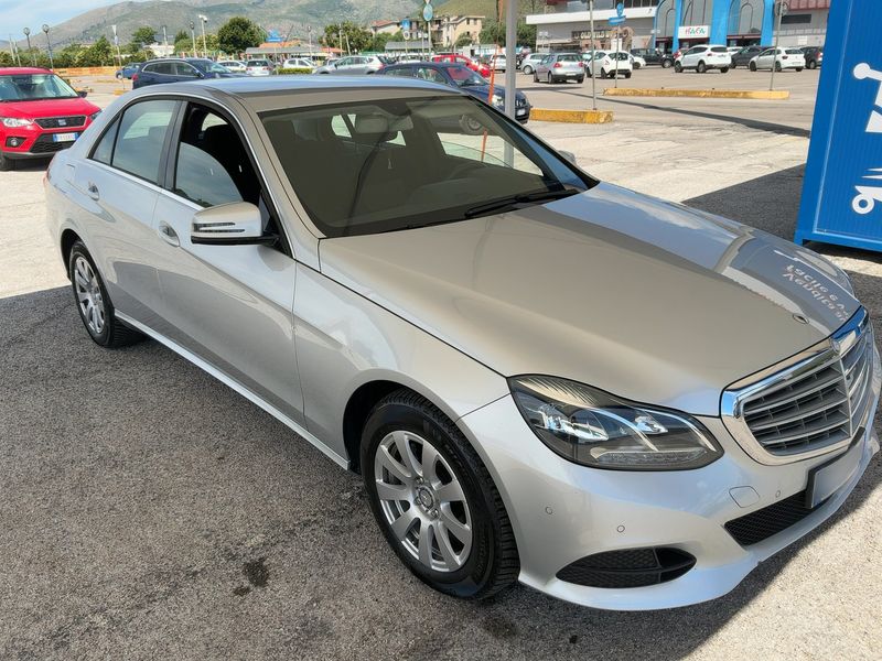 Mercedes-Benz E-Klasse E 200 CDI BlueTEC 2015 – снимка 12