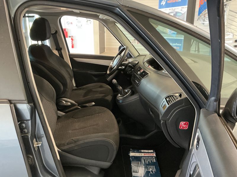 Citroen C4 Grand Picasso 1.6 HDi Exclusive 2010 – снимка 3