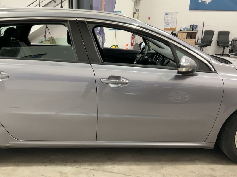 Peugeot 508 1.6 Blue-HDi Active Business 2016 – снимка 10