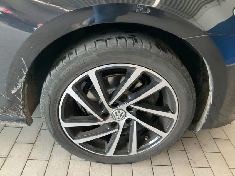 Volkswagen Golf VII 1.6 TDI Comfortline BlueMotion Tech 2012 – снимка 11