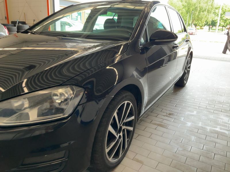 Volkswagen Golf VII 1.6 TDI Comfortline BlueMotion Tech 2012 – снимка 2