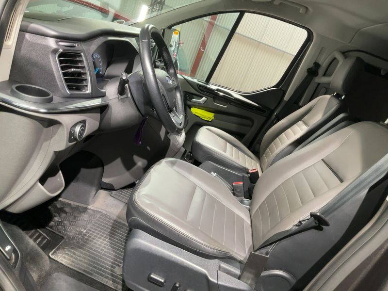 Ford Tourneo Custom 2.0 TDCi 320 L2 Tourneo Titanium X 2021 – снимка 17