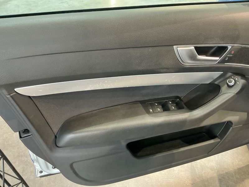 Audi A6 2.0 TFSI 2010 – снимка 25