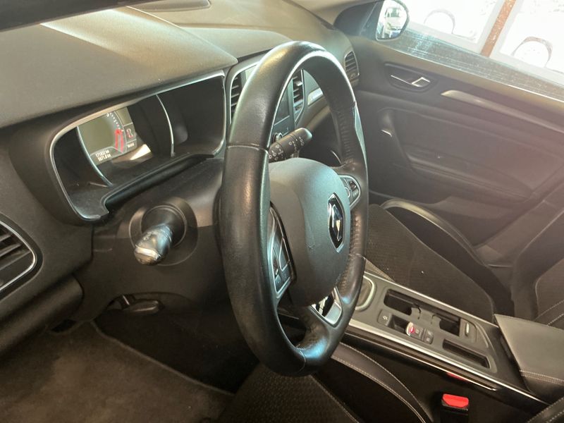 Renault Megane 1.2 TCe Energy Intens 2016 – снимка 33
