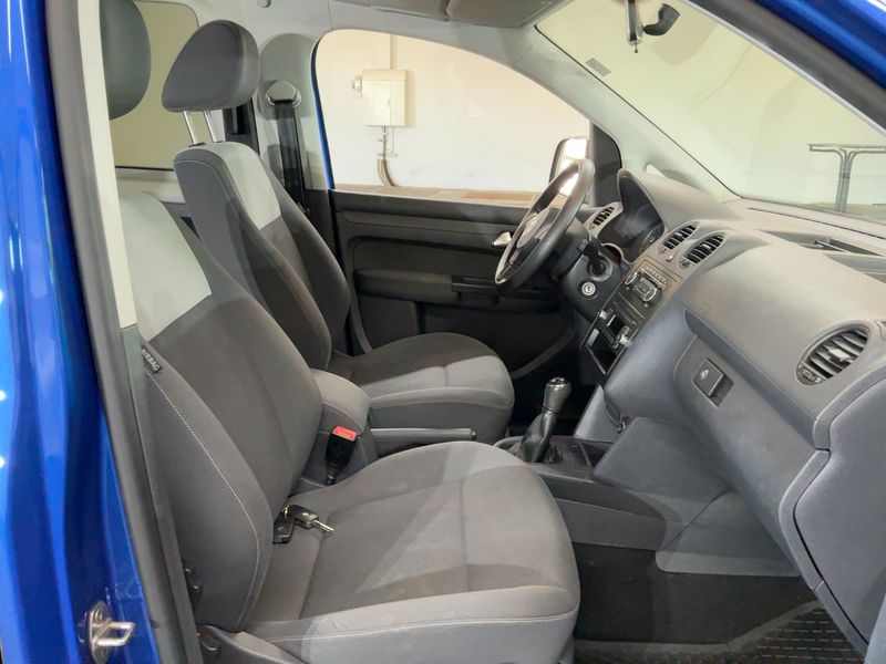 Volkswagen Caddy 1.6 TDI Trendline 2014 – снимка 16