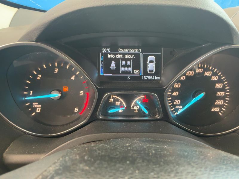 Ford Kuga 2.0 TDCi Plus 2016 – снимка 18