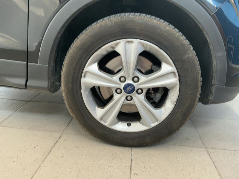 Ford Kuga 2.0 TDCi Plus 2016 – снимка 11