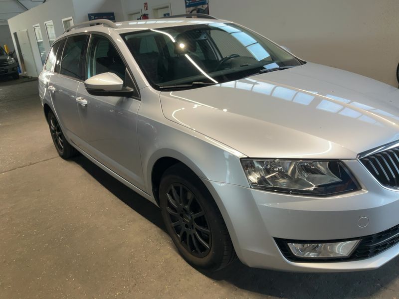 Skoda Octavia 2.0 TDI Ambition 2014 – снимка 12