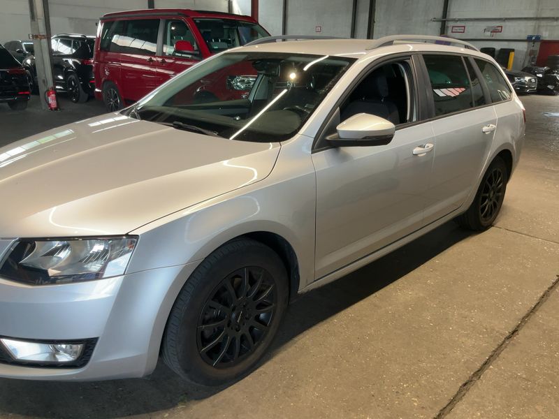 Skoda Octavia 2.0 TDI Ambition 2014 – снимка 2