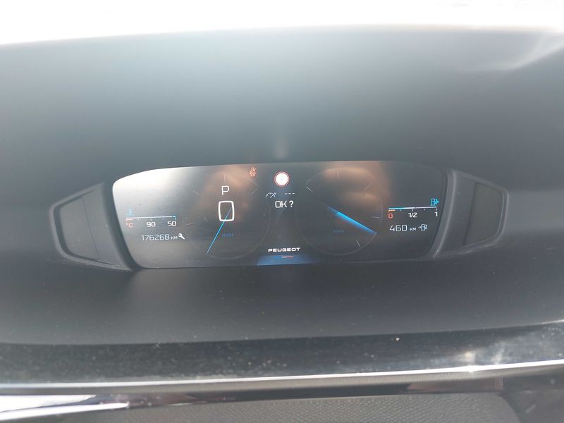 Peugeot 308 1.5 Blue-HDi Active Pack 2023 – снимка 12
