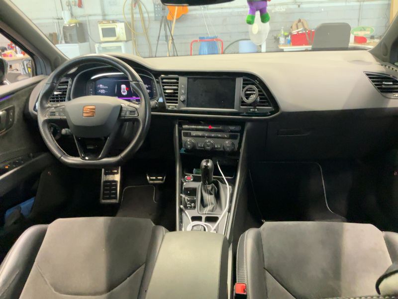 Seat Leon 2.0 TSI Cupra 300 4Drive 2019 – снимка 18