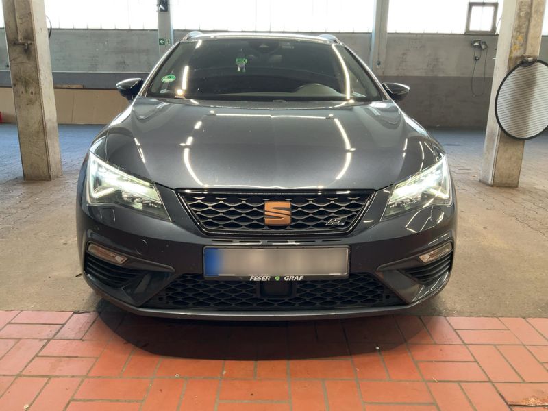 Seat Leon 2.0 TSI Cupra 300 4Drive 2019 – снимка 14