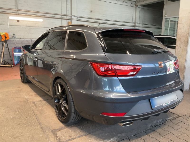 Seat Leon 2.0 TSI Cupra 300 4Drive 2019 – снимка 6