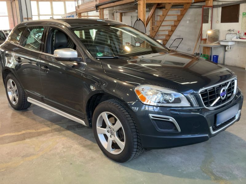 Volvo XC60 2.0 D4 Kinetic 2WD 2013 – снимка 12