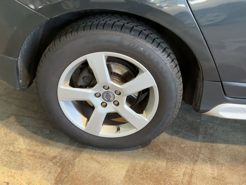 Volvo XC60 2.0 D4 Kinetic 2WD 2013 – снимка 9