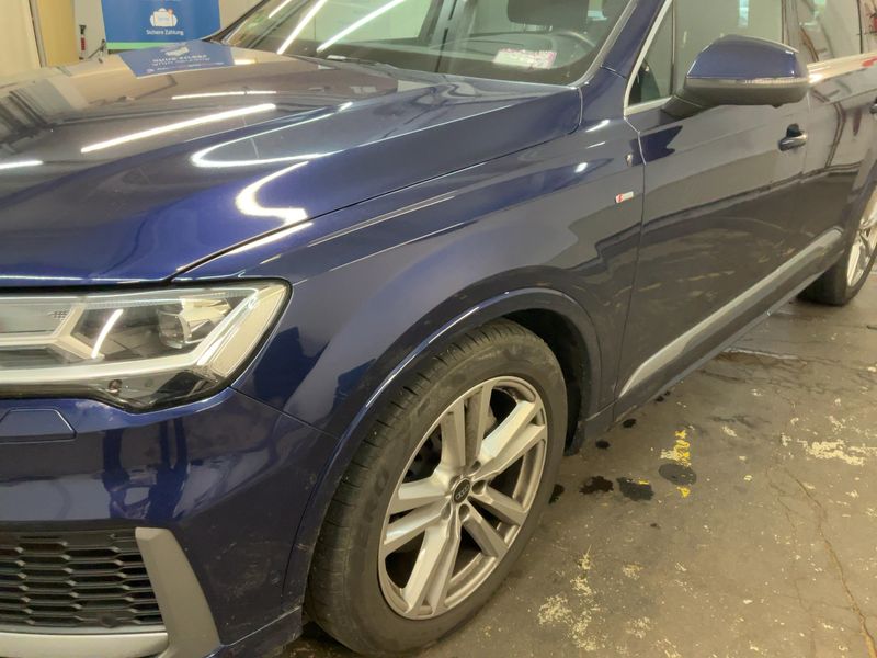 Audi Q7 55 TFSI Mild-Hybrid quattro S line 2022 – снимка 2
