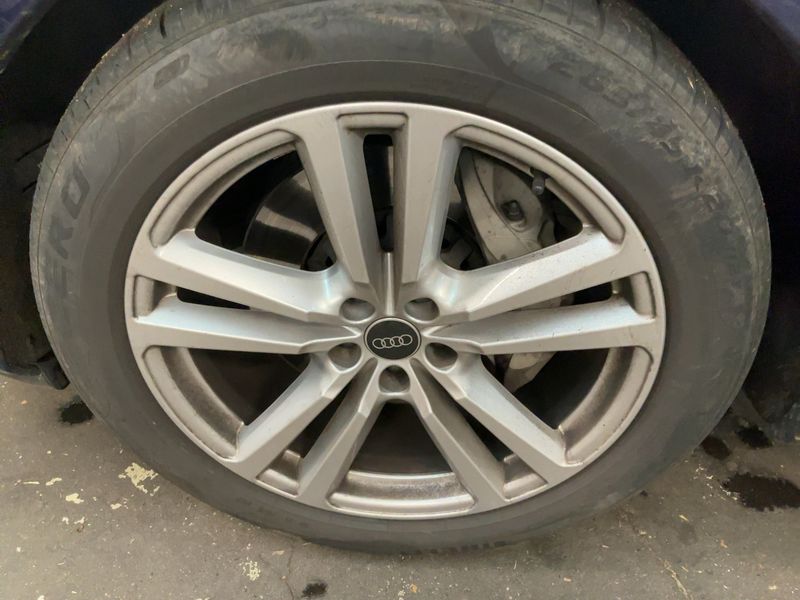 Audi Q7 55 TFSI Mild-Hybrid quattro S line 2022 – снимка 3