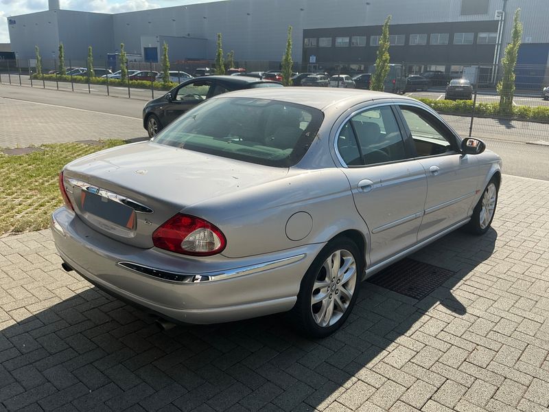 Jaguar X-TYPE 2.5 V6 Business 2001 – снимка 2