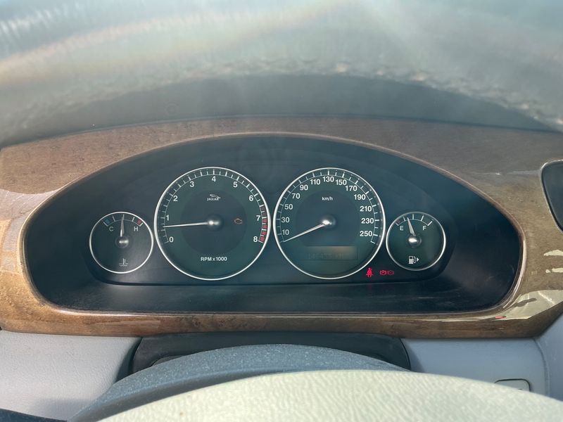 Jaguar X-TYPE 2.5 V6 Business 2001 – снимка 4