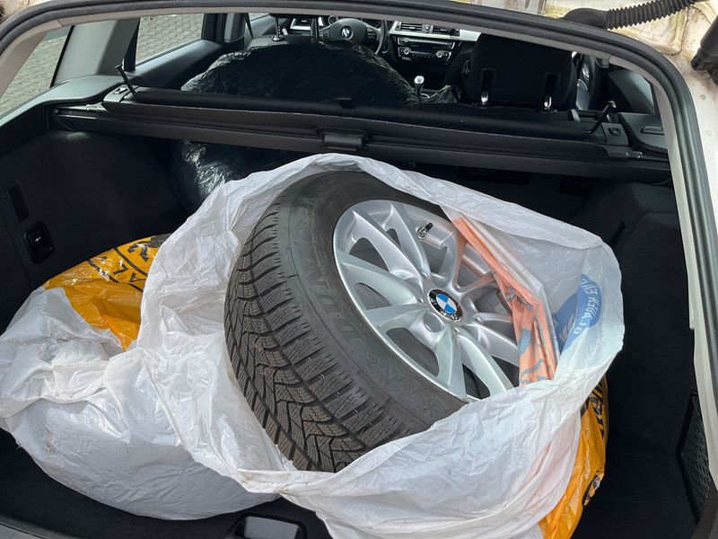 BMW 3er 318d Advantage 2017 – снимка 15
