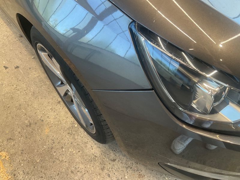 Peugeot 308 2.0 Blue-HDi Allure 2014 – снимка 32