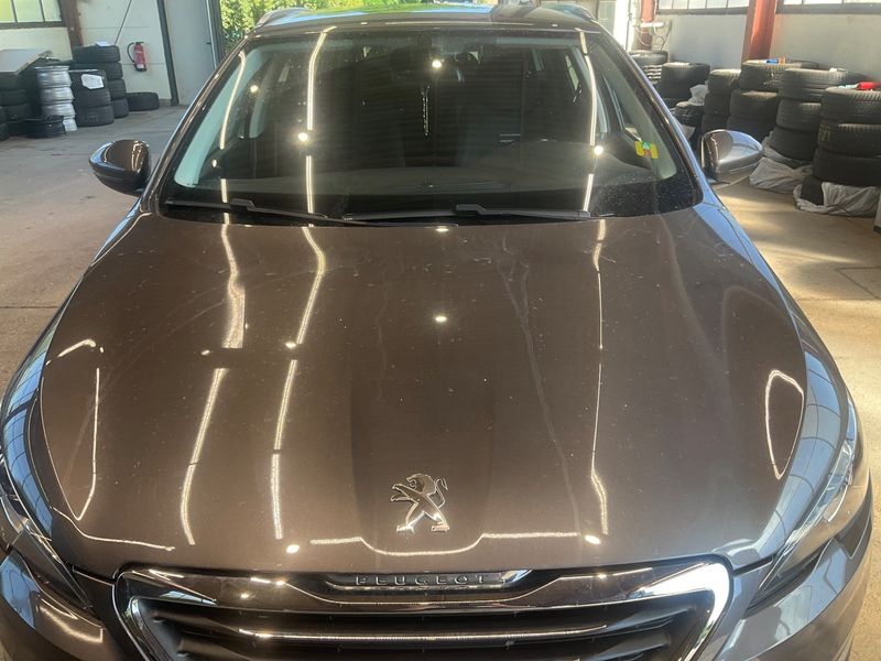 Peugeot 308 2.0 Blue-HDi Allure 2014 – снимка 31