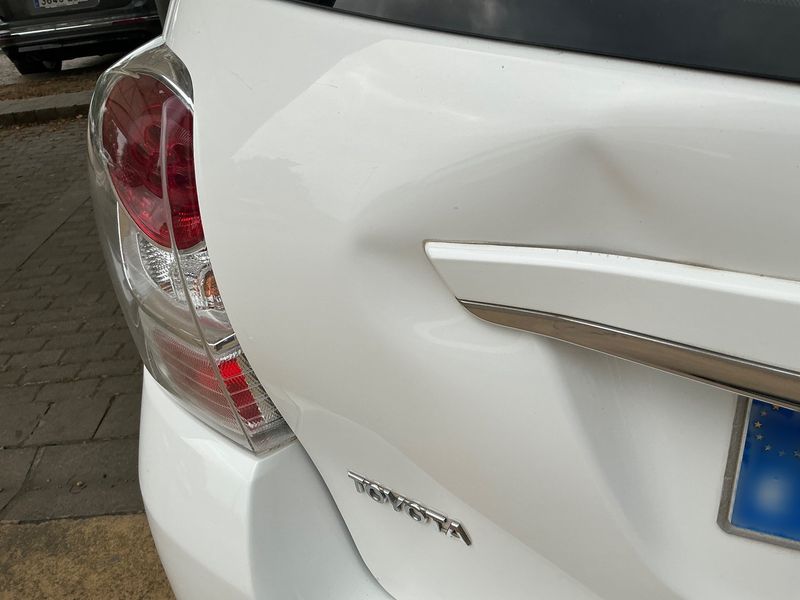 Toyota Verso 2.0 D-4D Basis 2013 – снимка 34