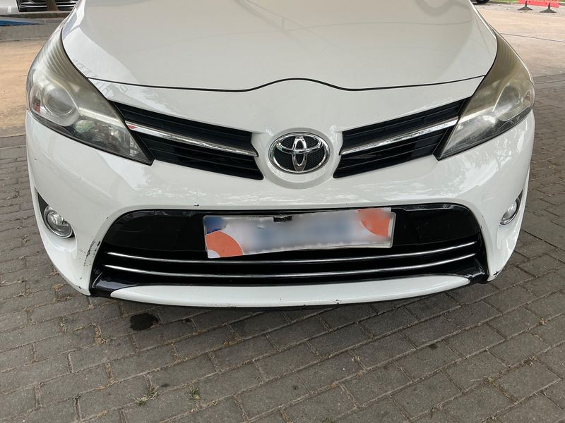 Toyota Verso 2.0 D-4D Basis 2013 – снимка 37