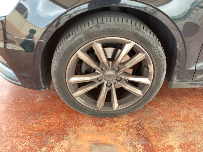 Audi A3 Limousine 1.6 TDI Ambiente 2015 – снимка 3