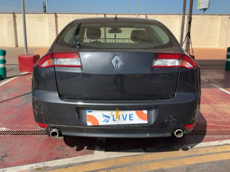 Renault Laguna 2.0 dCi Dynamique R-Link 2015 – снимка 7