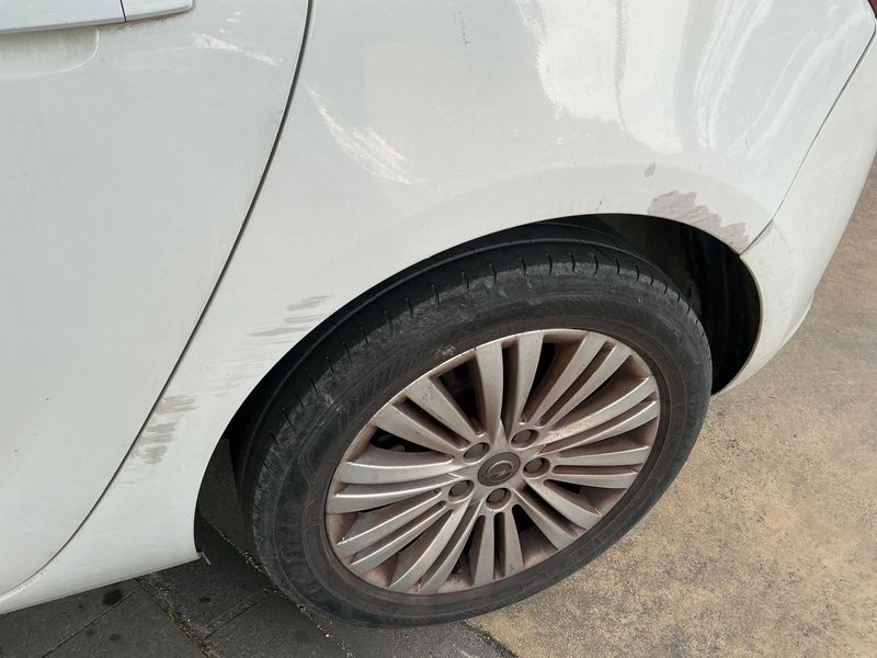 Opel Astra 1.6 CDTI DPF Selective 2014 – снимка 31