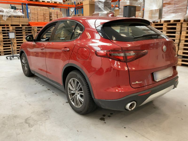 Alfa Romeo Stelvio 2.2 JTDM Super 2020 – снимка 6