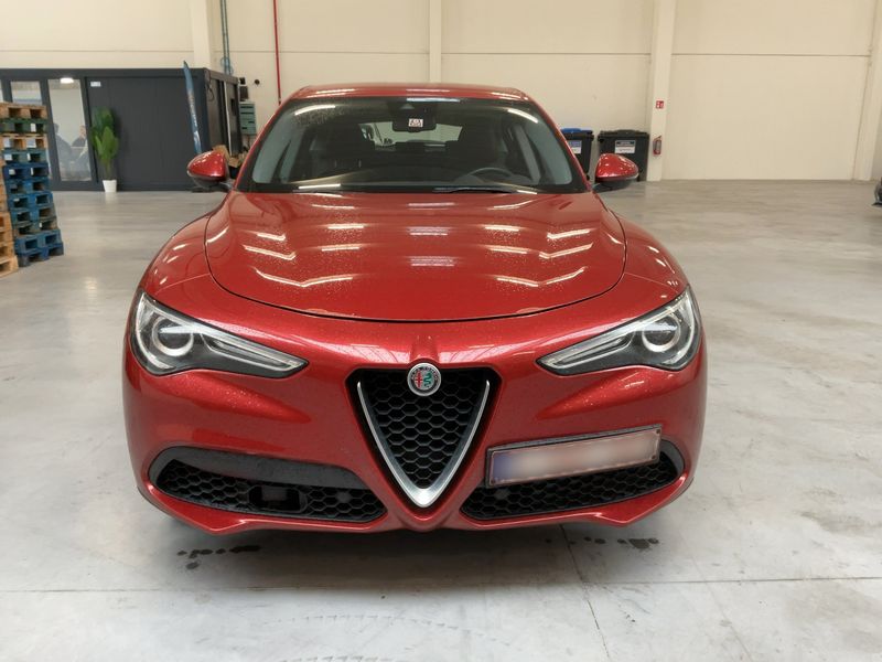 Alfa Romeo Stelvio 2.2 JTDM Super 2020 – снимка 14