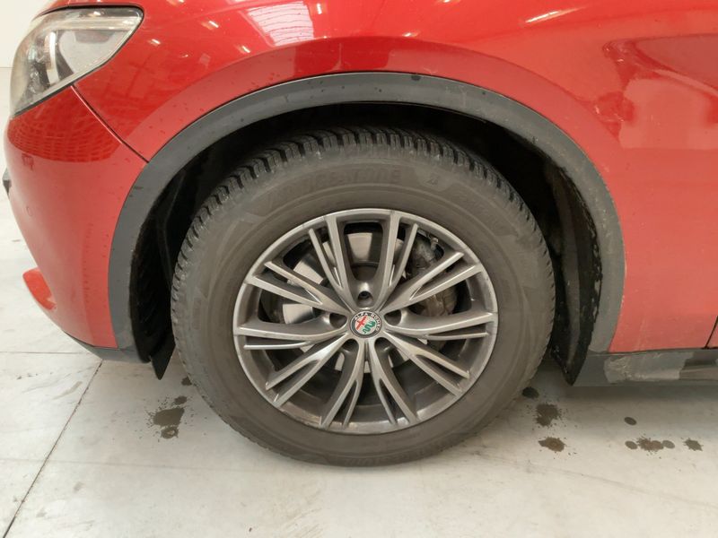 Alfa Romeo Stelvio 2.2 JTDM Super 2020 – снимка 3