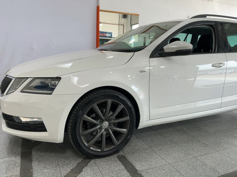 Skoda Octavia 1.6 TDI Soleil 2019 – снимка 2